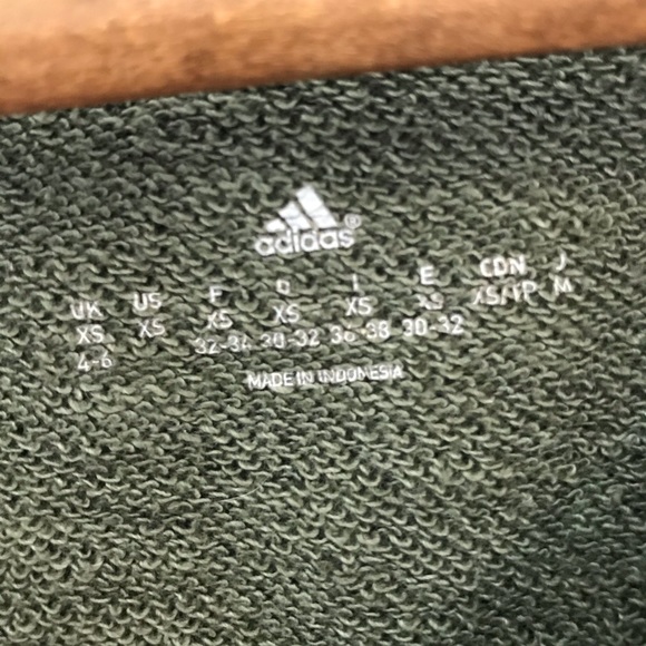 Adidas Sweatshirt - Picture 3 of 4